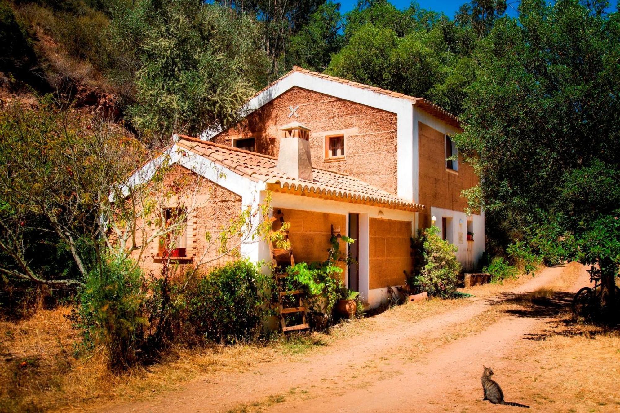 Hostal Casas Da Cerca Troviscais Exterior foto