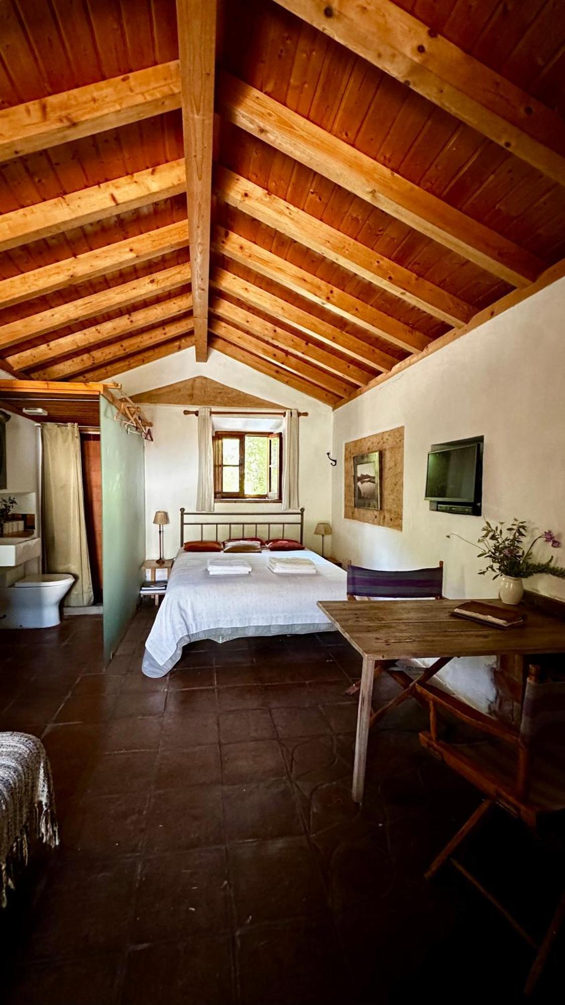 Hostal Casas Da Cerca Troviscais Exterior foto